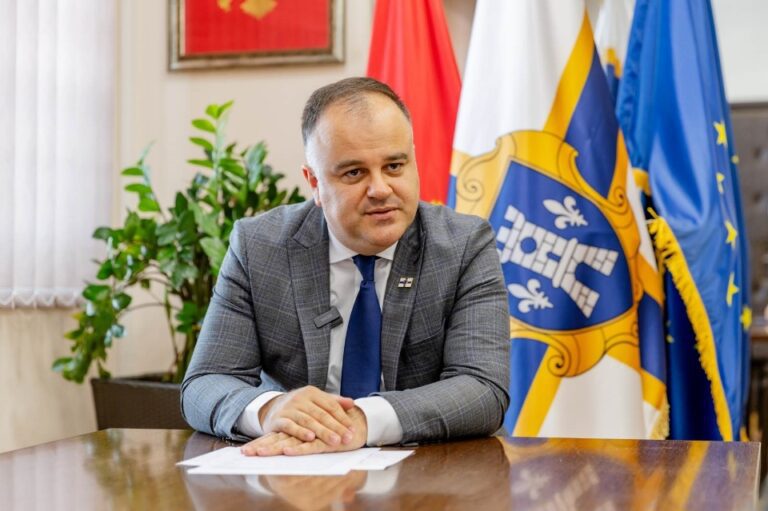 Katić: Opština se angažauje da pomogne stanarima