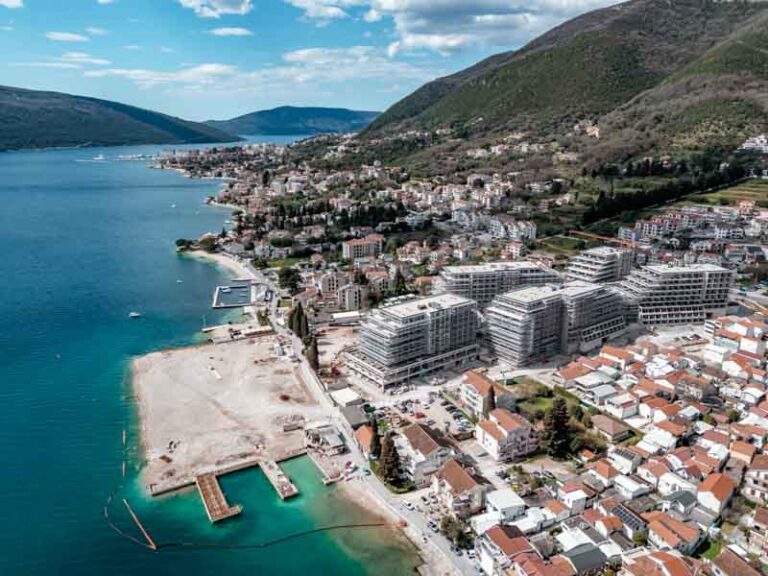 Reagovanje “Carina” na Vujičić: Niko nije utvrdio bilo kakvu nezakonitost niti odstupanje od odobrenog projekta u Baošićima