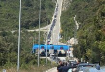 Praznik, pa mnogi hoće preko granice