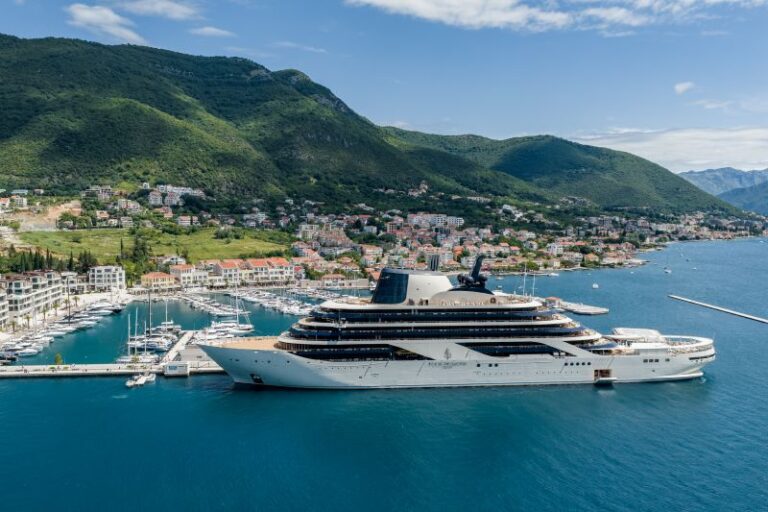 Portonovi marina ugostila inauguralni brod Four Seasons Yachts