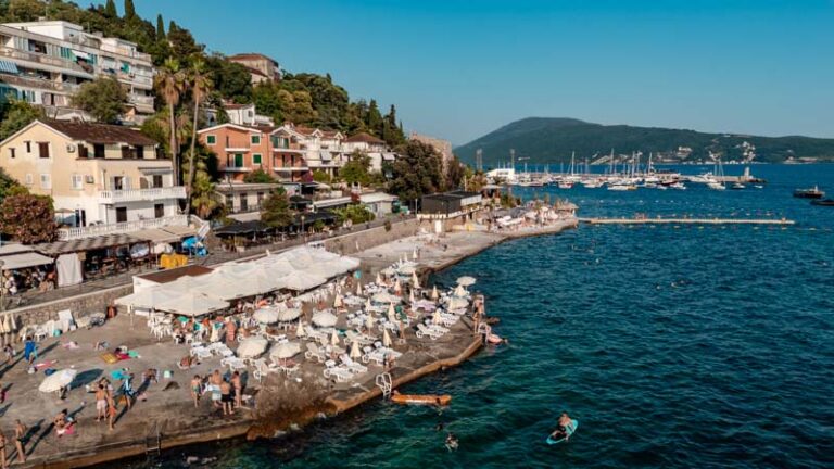 Zenit sezone: U Herceg Novom preko 27 hiljada turista