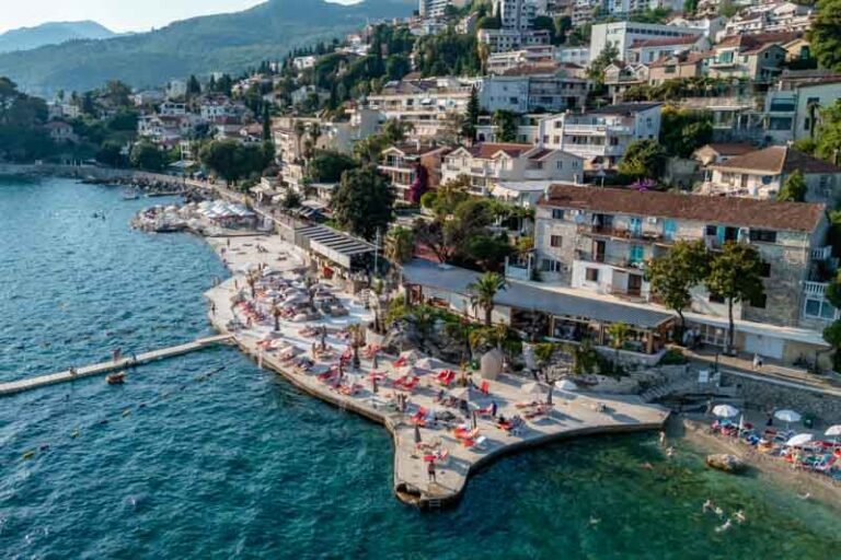 U Herceg Novom preko 22 hiljade turista