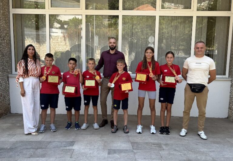 Opština Herceg Novi nagradila osvajače medalja na Balkanskom karate prvenstvu