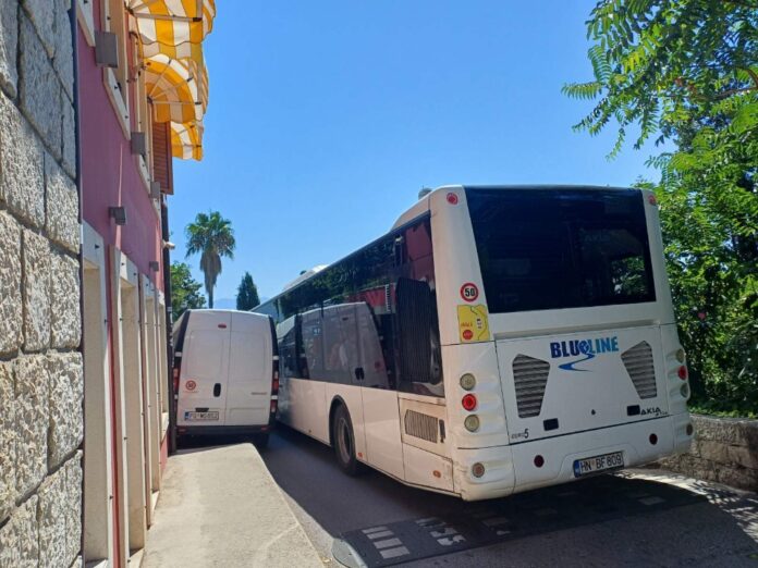 IMG-50065e39df04cacf5b87c5659c44a373-V